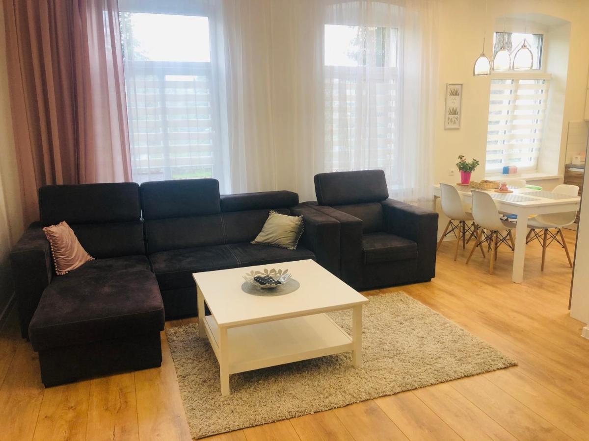 Apartament Sasanka โควารี ภายนอก รูปภาพ