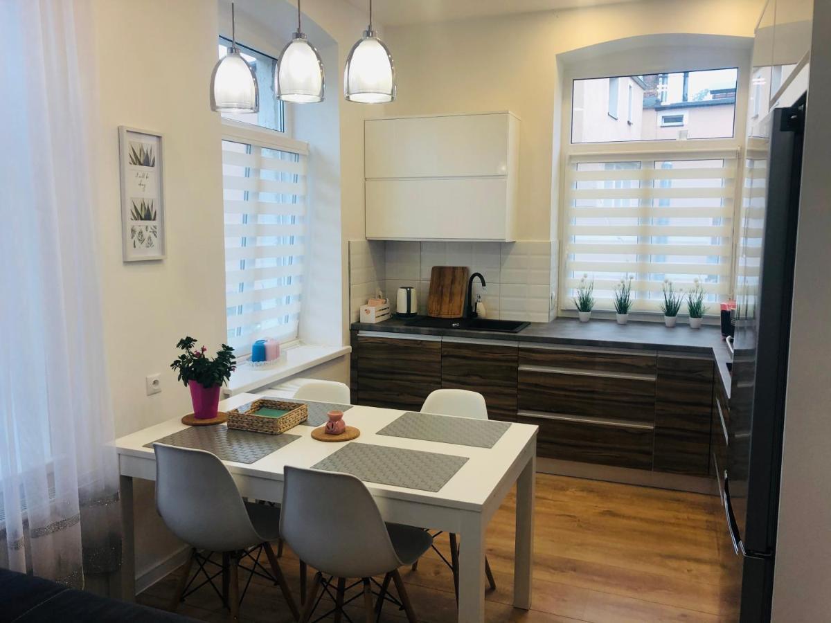Apartament Sasanka โควารี ภายนอก รูปภาพ